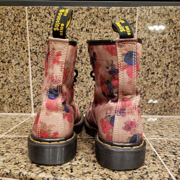 Dr. Martens Taupe Vintage Bouquet Castel - Picture 3 of 8